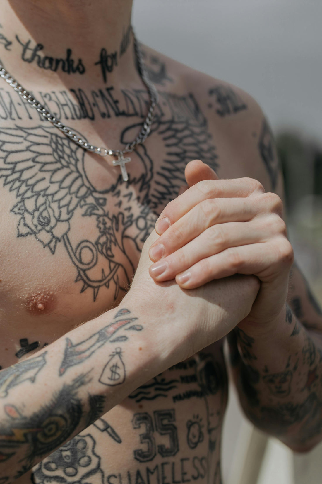 Chest Tattoos: Sensitivity, Pain Levels & Why Tattoo Numbing Cream Makes a Huge Difference (Full Detailed Guide)